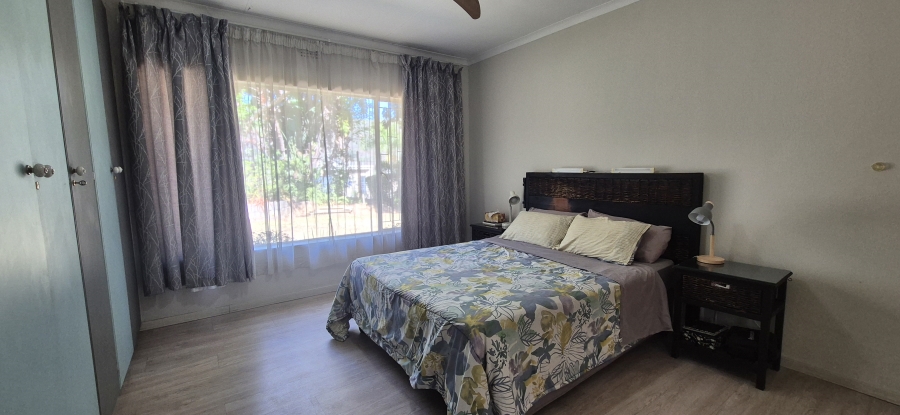 5 Bedroom Property for Sale in Nelspruit Ext 13 Mpumalanga