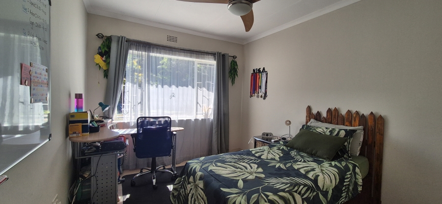 5 Bedroom Property for Sale in Nelspruit Ext 13 Mpumalanga
