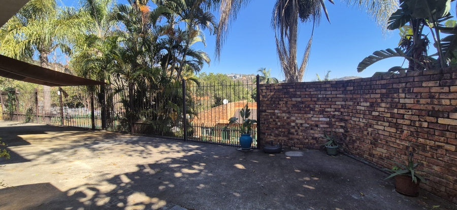 5 Bedroom Property for Sale in Nelspruit Ext 13 Mpumalanga