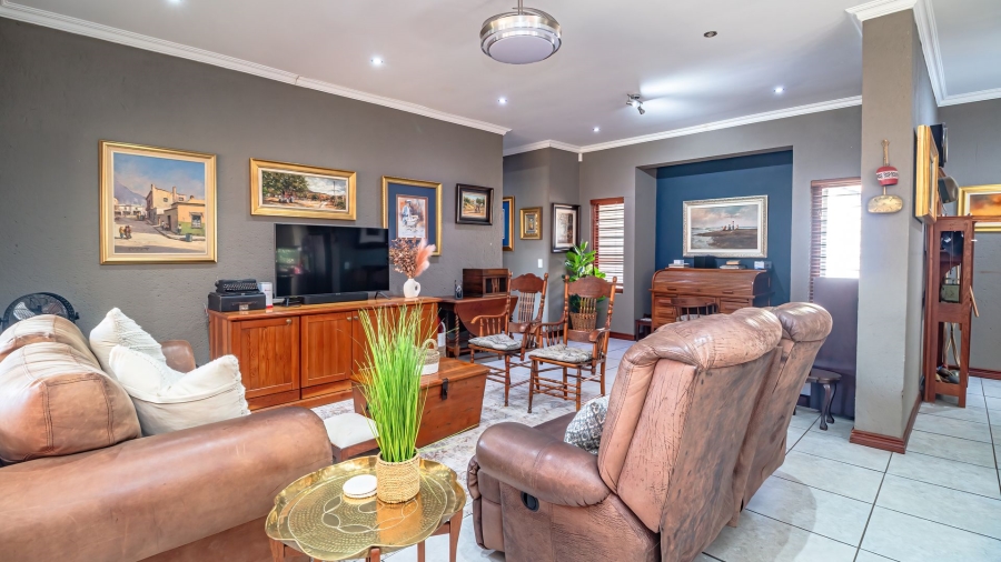 To Let 2 Bedroom Property for Rent in Sonheuwel Mpumalanga