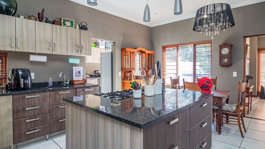 To Let 2 Bedroom Property for Rent in Sonheuwel Mpumalanga