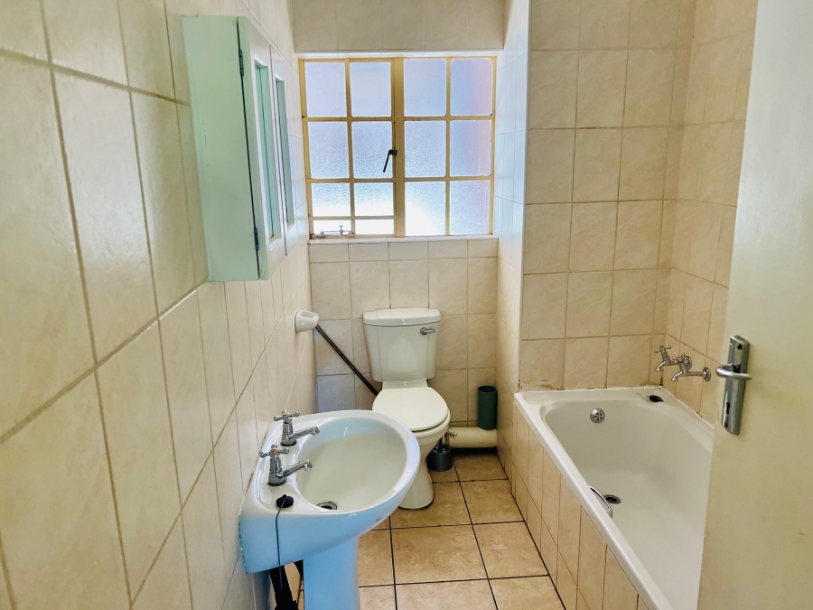 To Let 2 Bedroom Property for Rent in Del Judor Mpumalanga