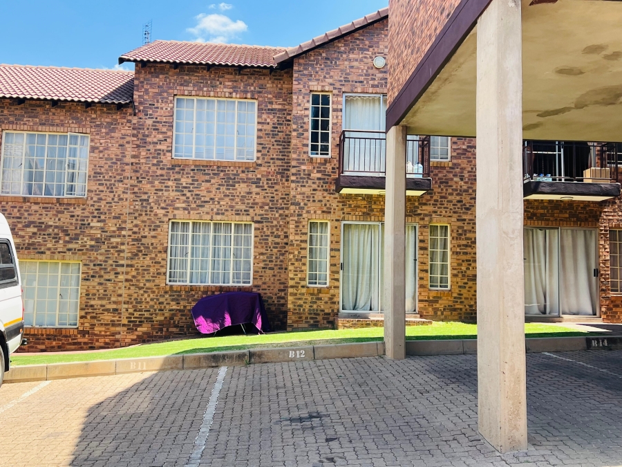 To Let 2 Bedroom Property for Rent in Del Judor Mpumalanga