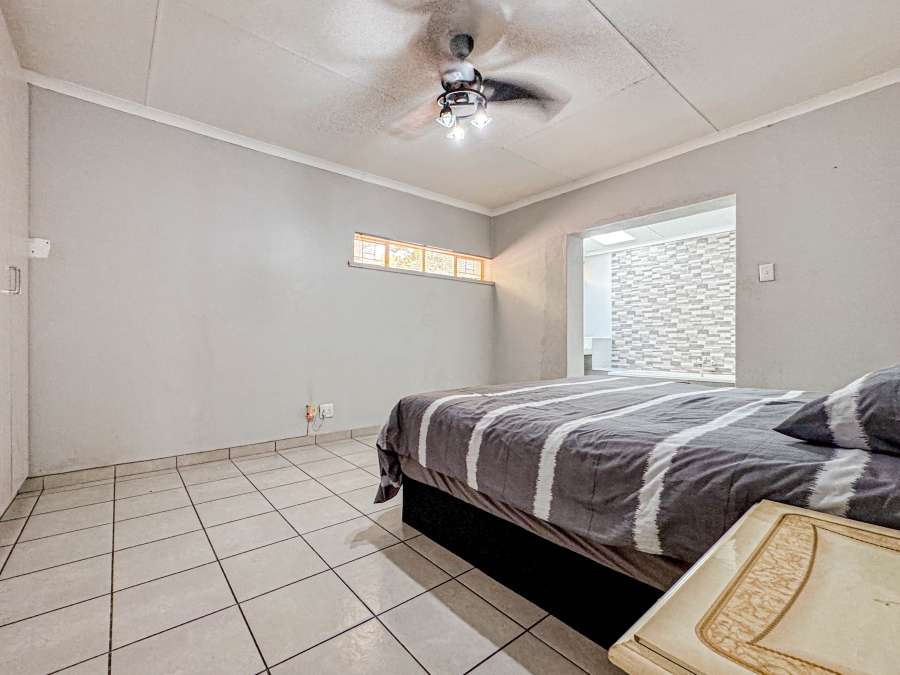 8 Bedroom Property for Sale in Nelspruit Ext 2 Mpumalanga