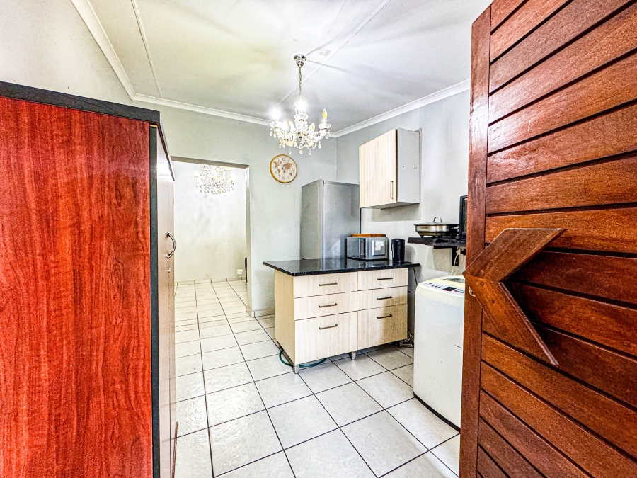 8 Bedroom Property for Sale in Nelspruit Ext 2 Mpumalanga