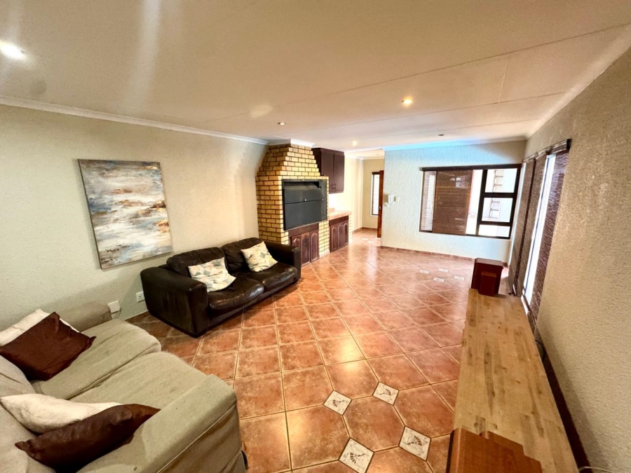 3 Bedroom Property for Sale in Secunda Mpumalanga