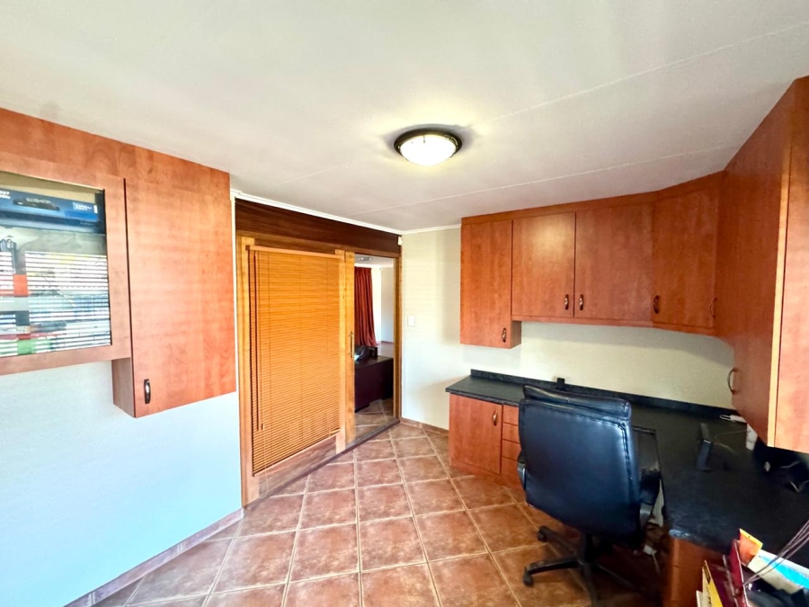 3 Bedroom Property for Sale in Secunda Mpumalanga