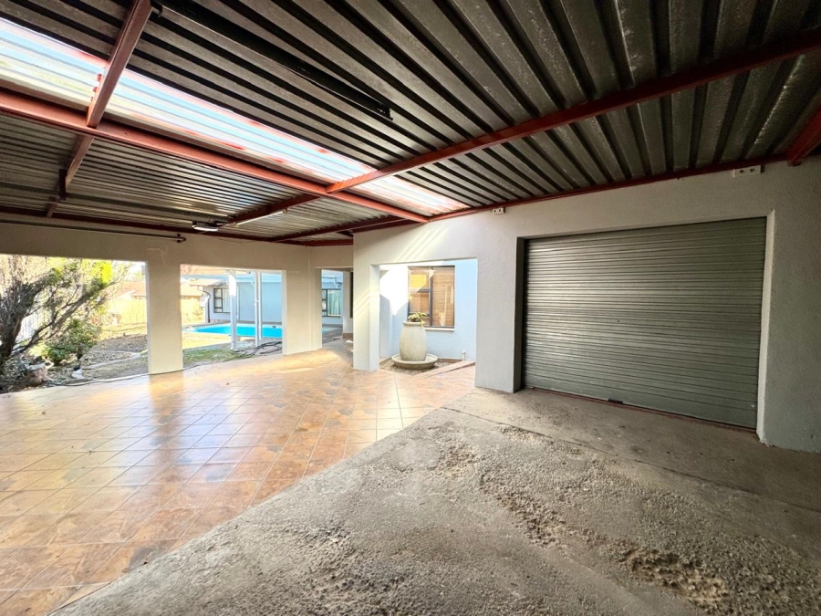 3 Bedroom Property for Sale in Secunda Mpumalanga