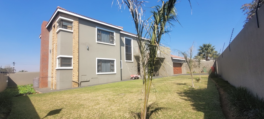 4 Bedroom Property for Sale in Aerorand Mpumalanga