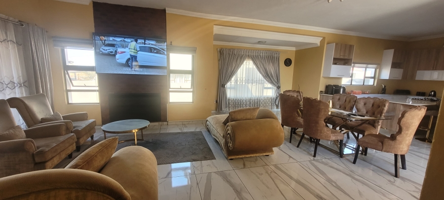 4 Bedroom Property for Sale in Aerorand Mpumalanga