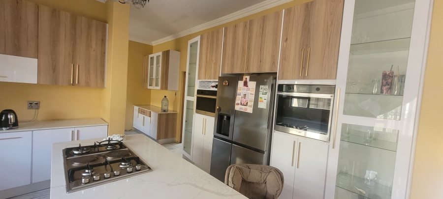 4 Bedroom Property for Sale in Aerorand Mpumalanga