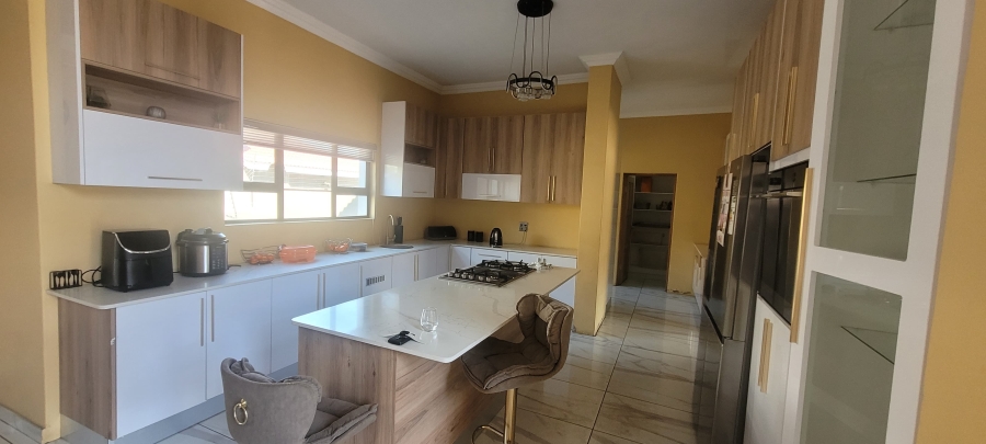 4 Bedroom Property for Sale in Aerorand Mpumalanga