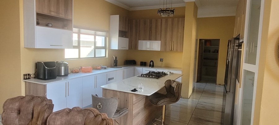 4 Bedroom Property for Sale in Aerorand Mpumalanga