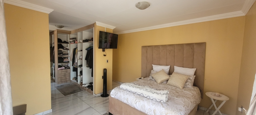 4 Bedroom Property for Sale in Aerorand Mpumalanga