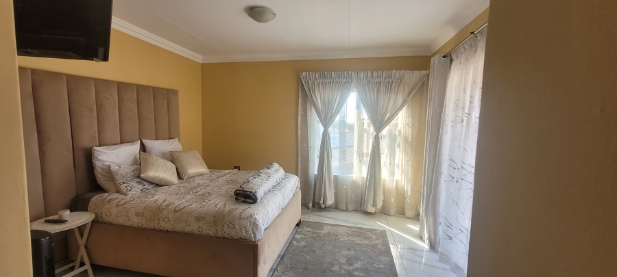 4 Bedroom Property for Sale in Aerorand Mpumalanga