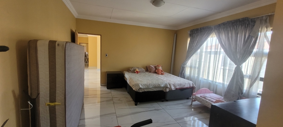 4 Bedroom Property for Sale in Aerorand Mpumalanga