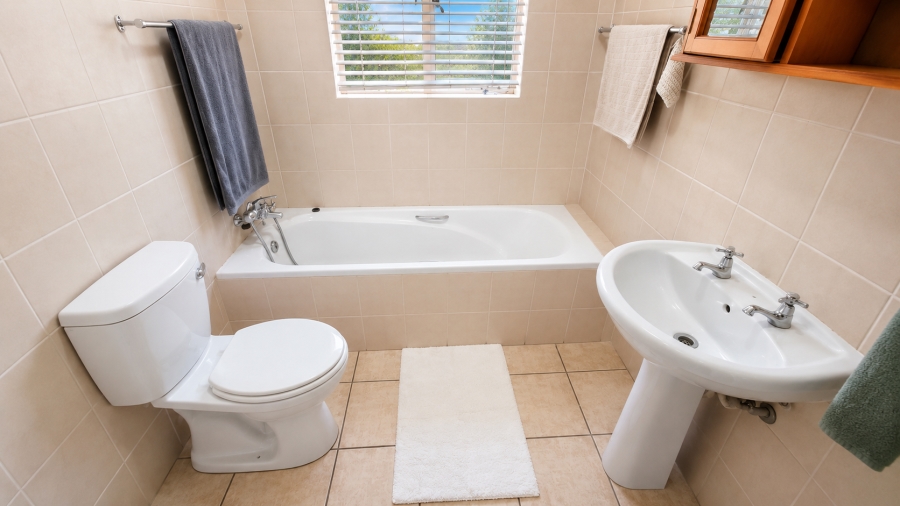 3 Bedroom Property for Sale in Sonheuwel Ext 1 Mpumalanga