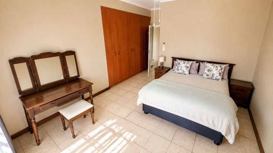 3 Bedroom Property for Sale in Sonheuwel Ext 1 Mpumalanga
