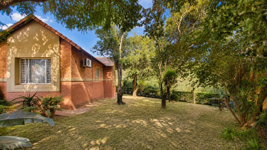 3 Bedroom Property for Sale in Sonheuwel Ext 1 Mpumalanga