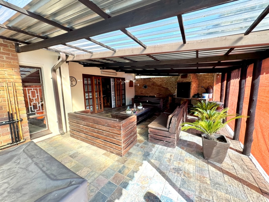 4 Bedroom Property for Sale in Secunda Mpumalanga