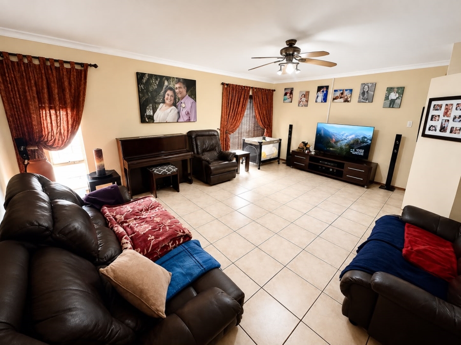 4 Bedroom Property for Sale in Secunda Mpumalanga