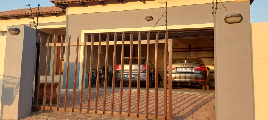 3 Bedroom Property for Sale in Secunda Mpumalanga