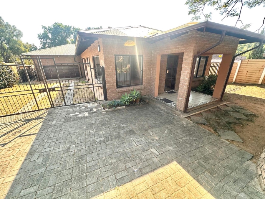 3 Bedroom Property for Sale in West Acres Mpumalanga