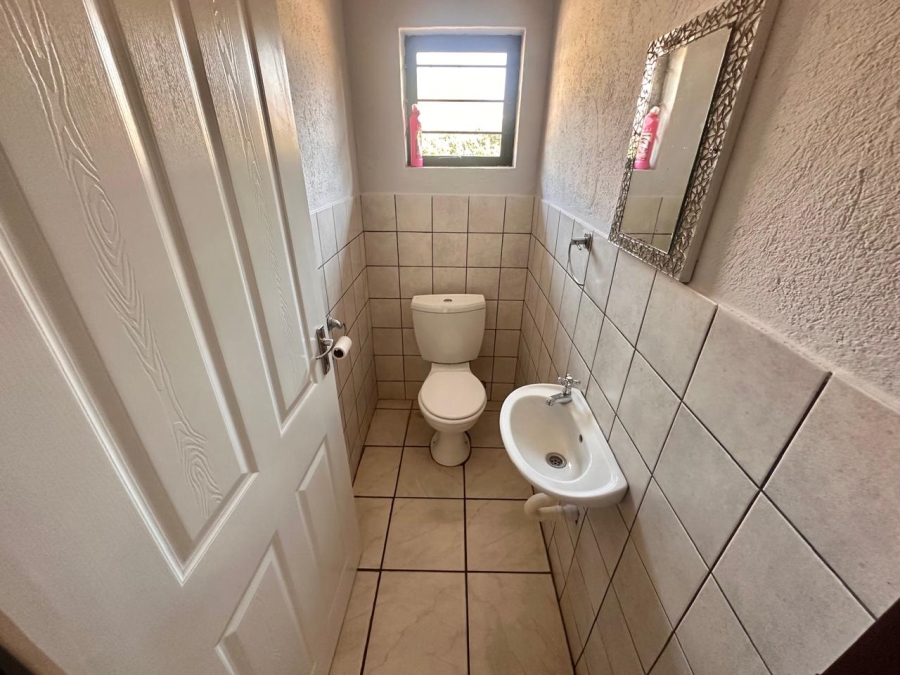 3 Bedroom Property for Sale in West Acres Mpumalanga