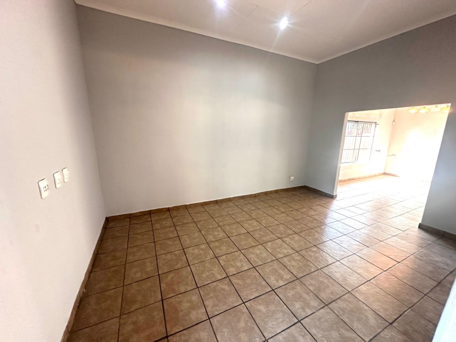 3 Bedroom Property for Sale in West Acres Mpumalanga