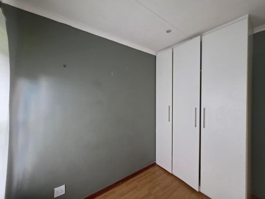To Let 3 Bedroom Property for Rent in Jackaroo Park Mpumalanga