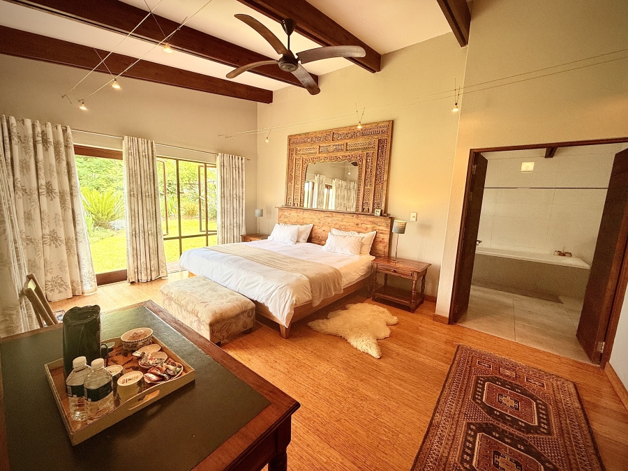 8 Bedroom Property for Sale in White River Mpumalanga
