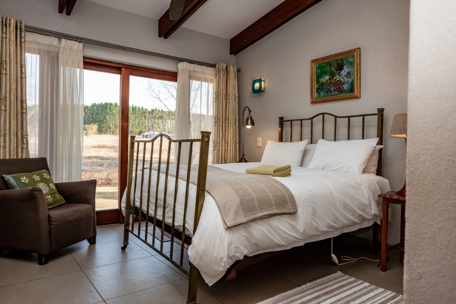 8 Bedroom Property for Sale in White River Mpumalanga