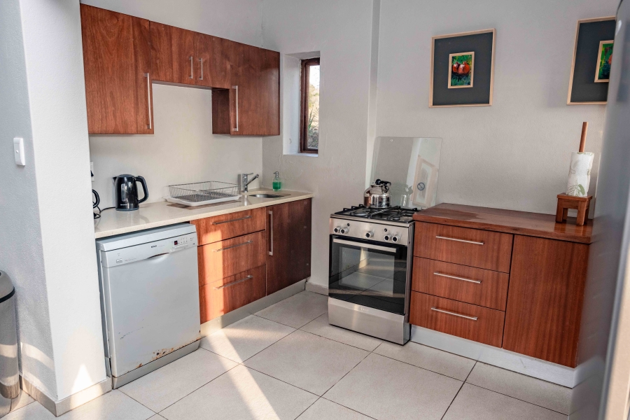8 Bedroom Property for Sale in White River Mpumalanga