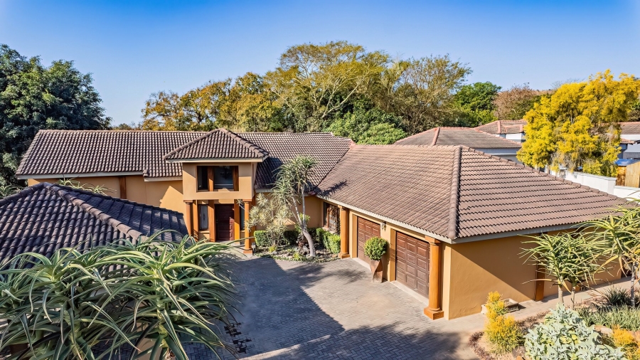 3 Bedroom Property for Sale in Matumi Golf Estate Mpumalanga