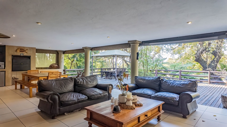 3 Bedroom Property for Sale in Matumi Golf Estate Mpumalanga