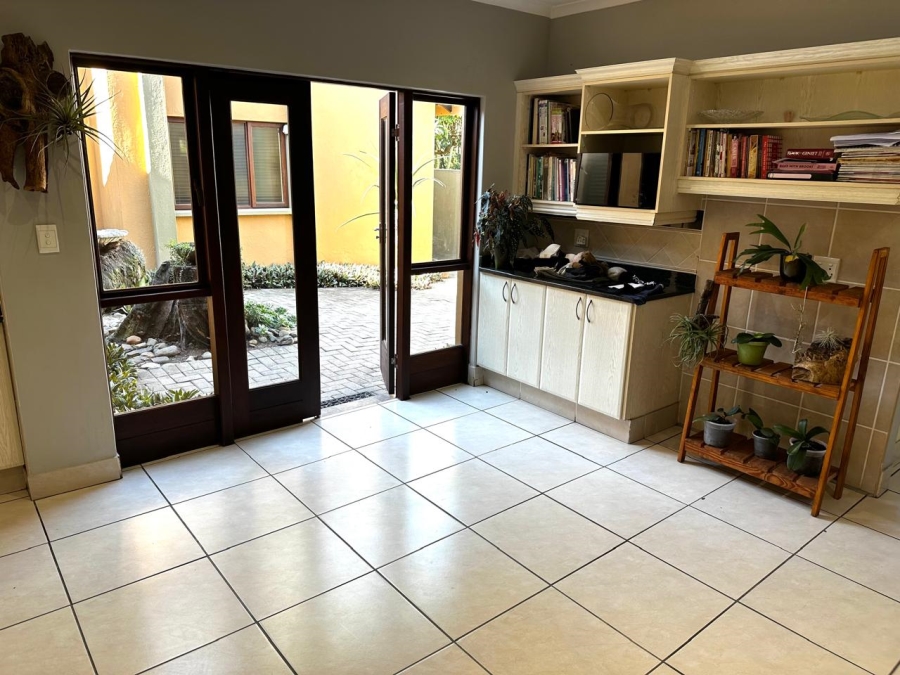 3 Bedroom Property for Sale in Matumi Golf Estate Mpumalanga