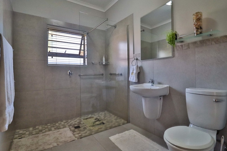 2 Bedroom Property for Sale in Bateleur Estate Mpumalanga