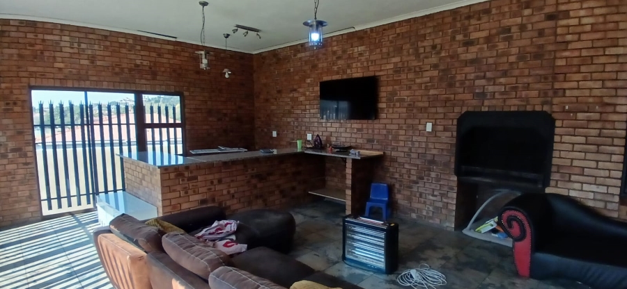 4 Bedroom Property for Sale in Ben Fleur Mpumalanga