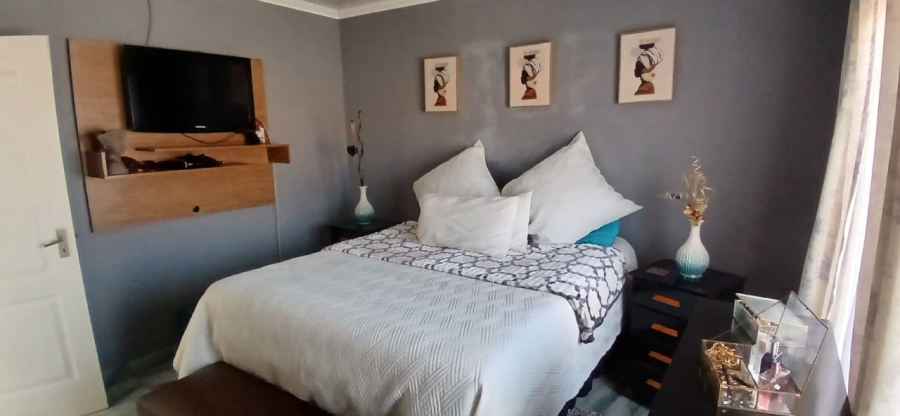 3 Bedroom Property for Sale in Jackaroo Park Mpumalanga