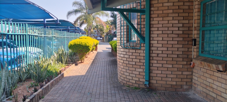 To Let Commercial Property for Rent in Nelspruit Industrial Mpumalanga