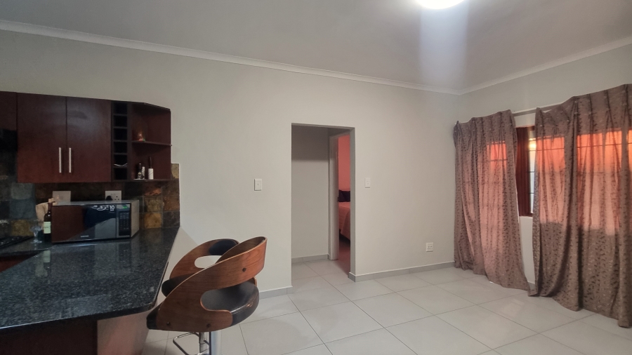 2 Bedroom Property for Sale in Sonheuwel Mpumalanga