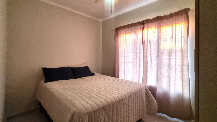 2 Bedroom Property for Sale in Sonheuwel Mpumalanga