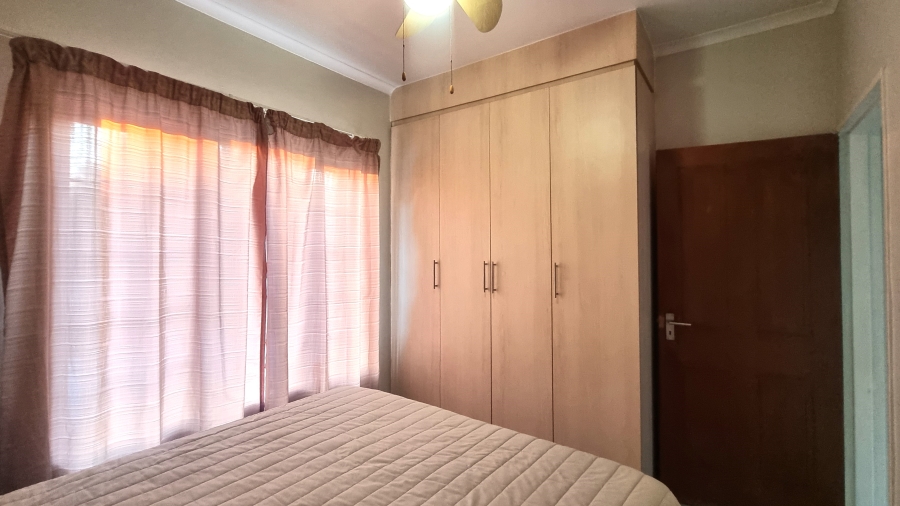 2 Bedroom Property for Sale in Sonheuwel Mpumalanga