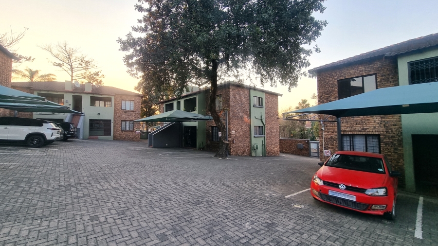 2 Bedroom Property for Sale in Sonheuwel Mpumalanga
