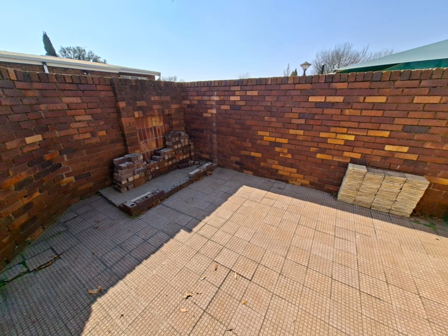 2 Bedroom Property for Sale in Secunda Mpumalanga