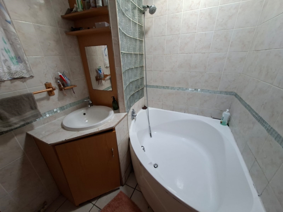 2 Bedroom Property for Sale in Secunda Mpumalanga