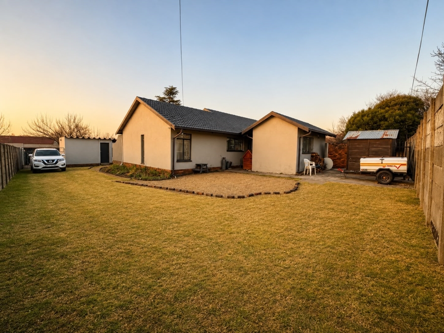 5 Bedroom Property for Sale in Secunda Mpumalanga