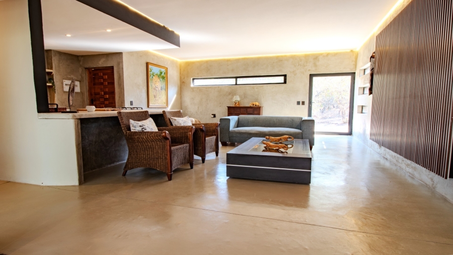 2 Bedroom Property for Sale in Marloth Park Mpumalanga