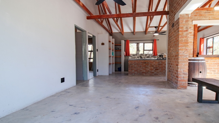 2 Bedroom Property for Sale in Marloth Park Mpumalanga