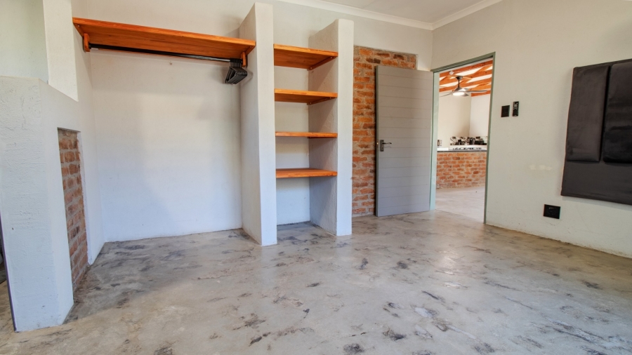2 Bedroom Property for Sale in Marloth Park Mpumalanga